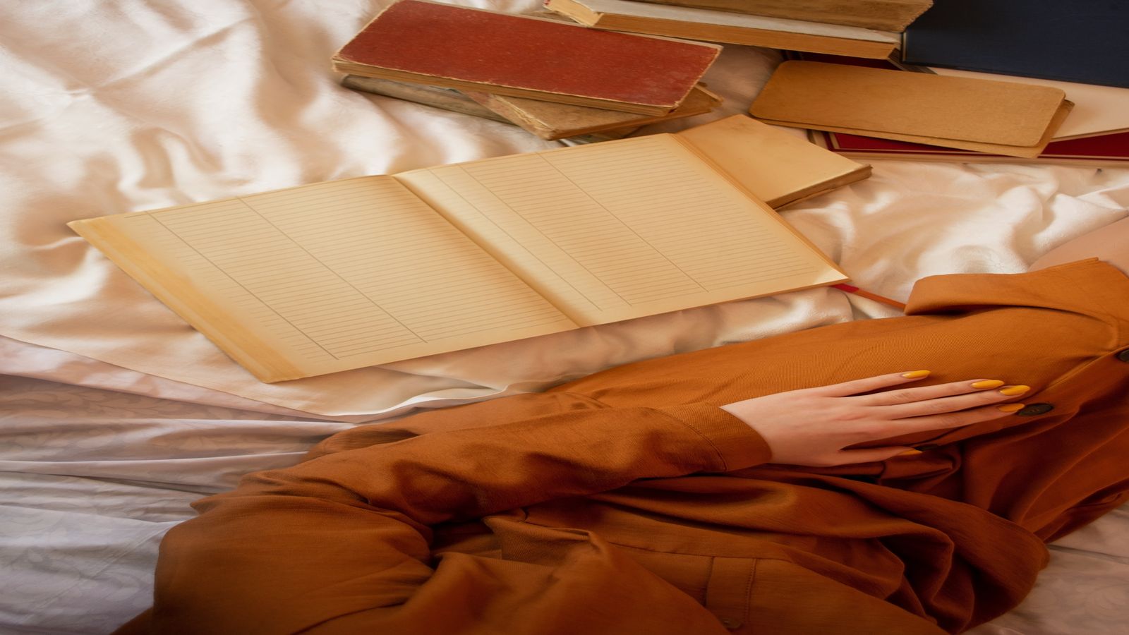 Journal - editorial essays on browser-native storytelling
